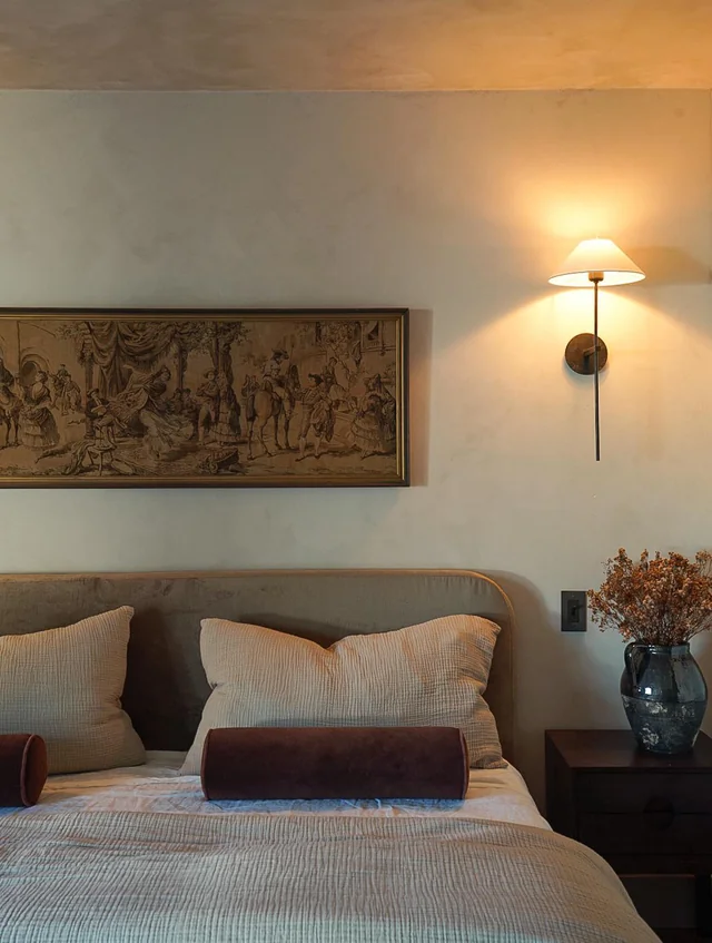 Add Soft Lighting for a Cozy Atmosphere