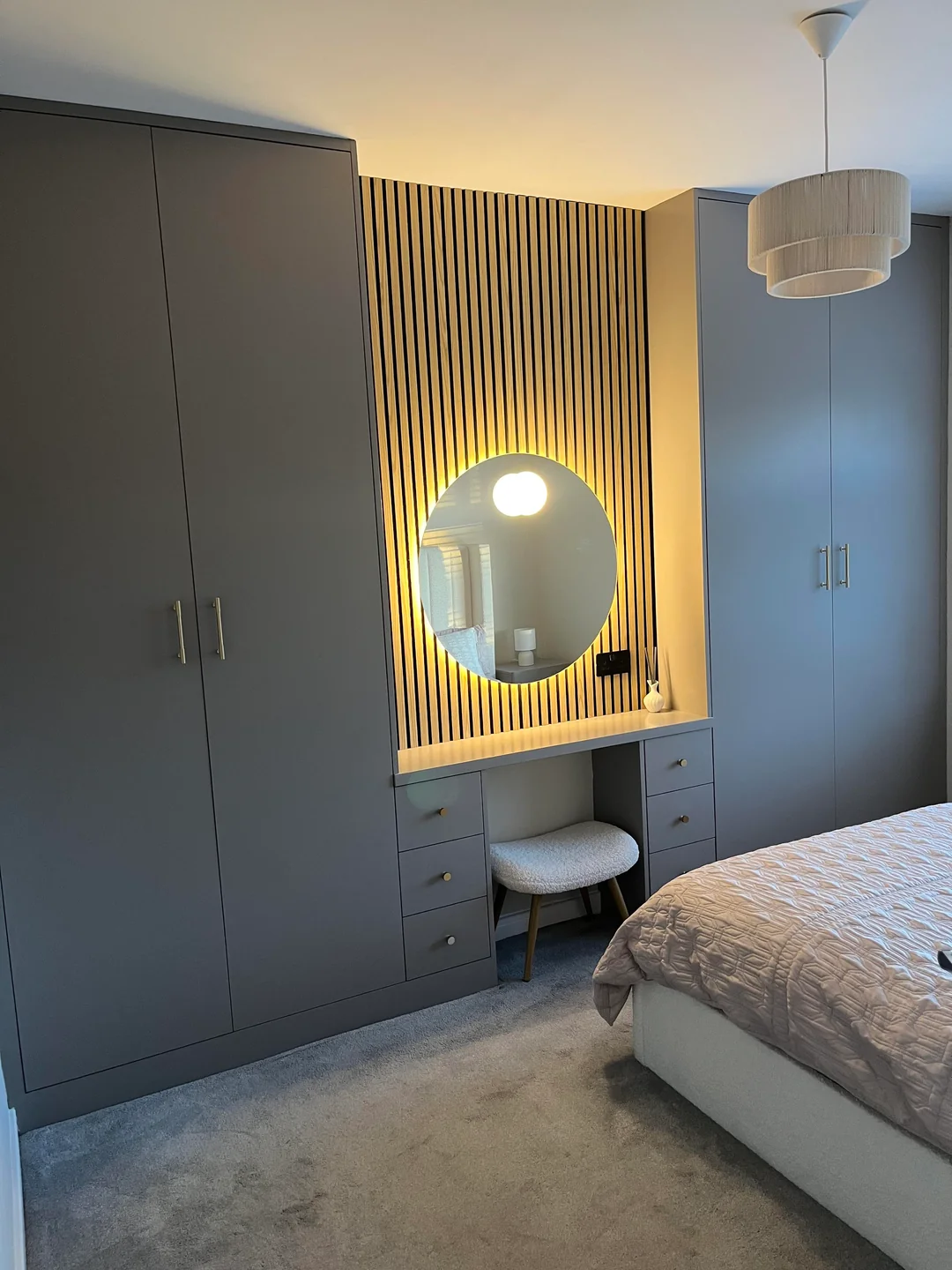 modern built in wardrobe bedroom
