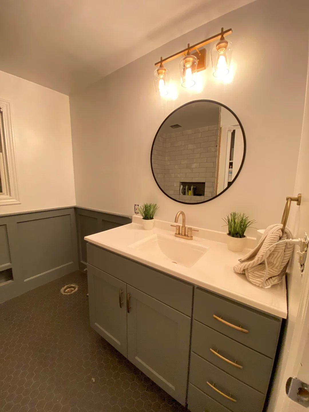 bathroom vanity lighting ideas