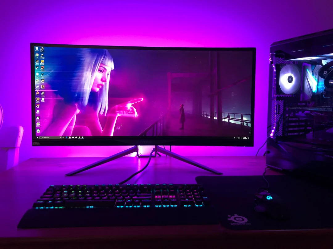 bias lighting gaming monitor