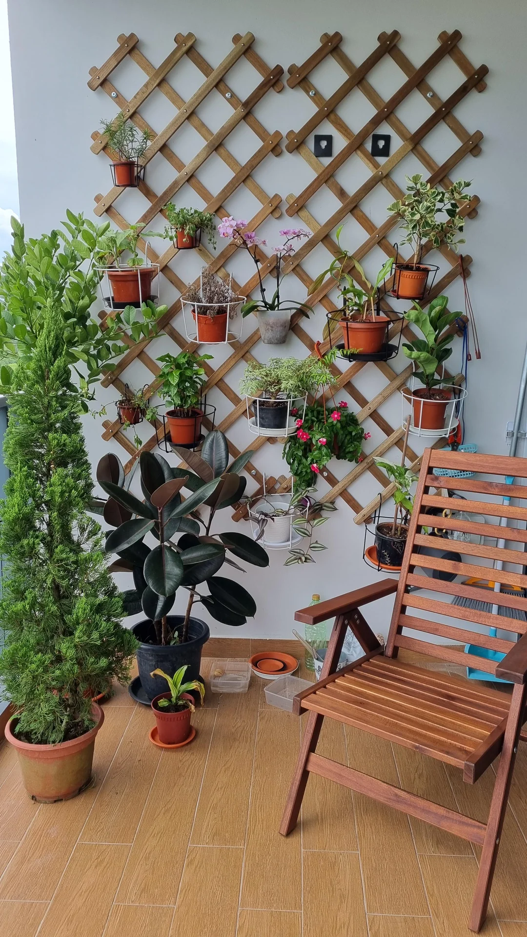 vertical garden balcony ideas
