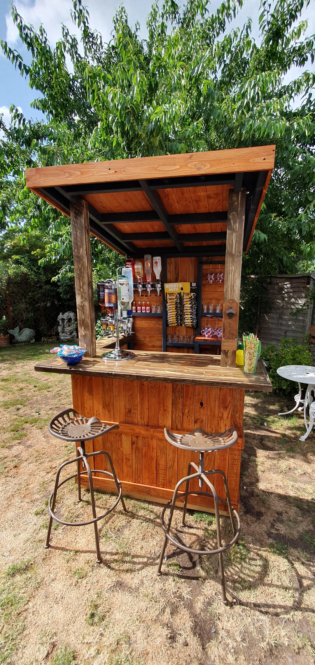 garden outdoor bar
