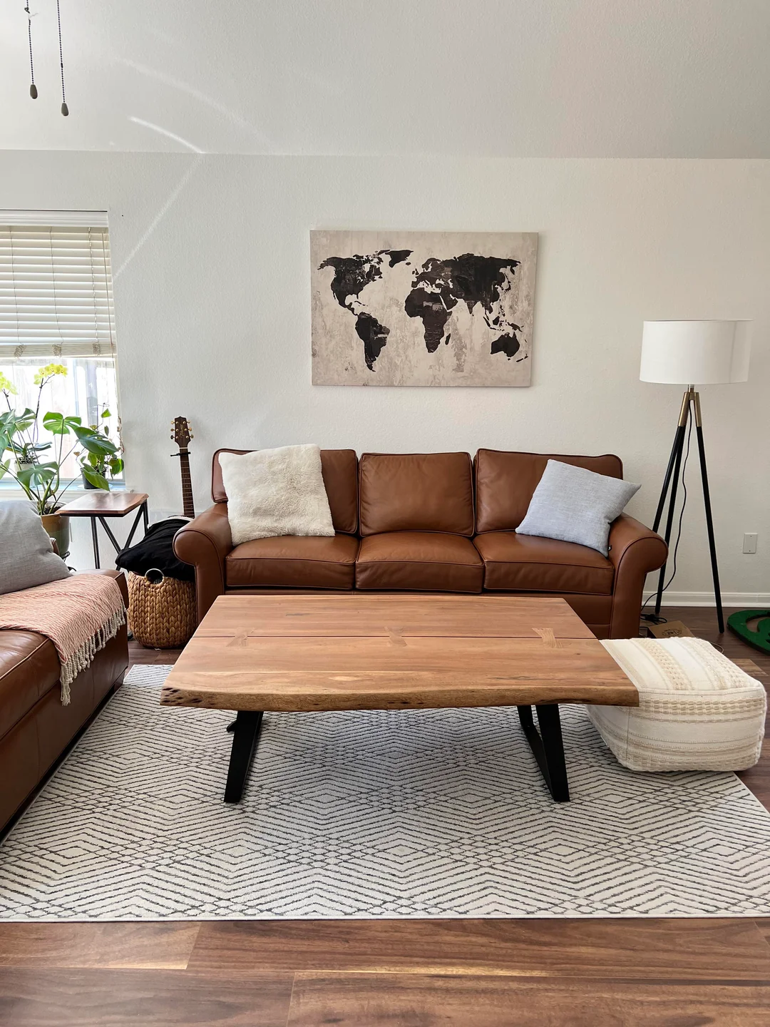  leather sofa wood coffee table