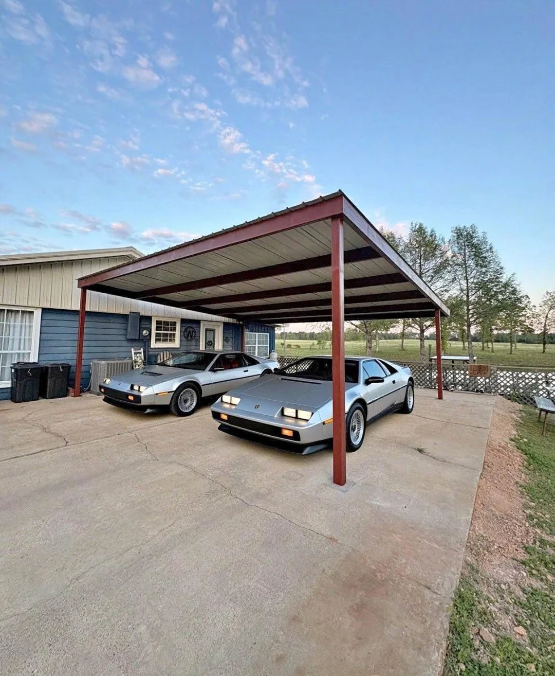 flat roof carport modern home exterior

