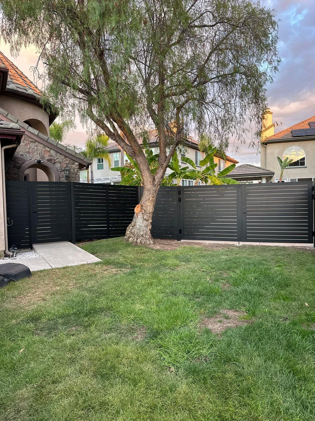 low fence landscaping clean edges