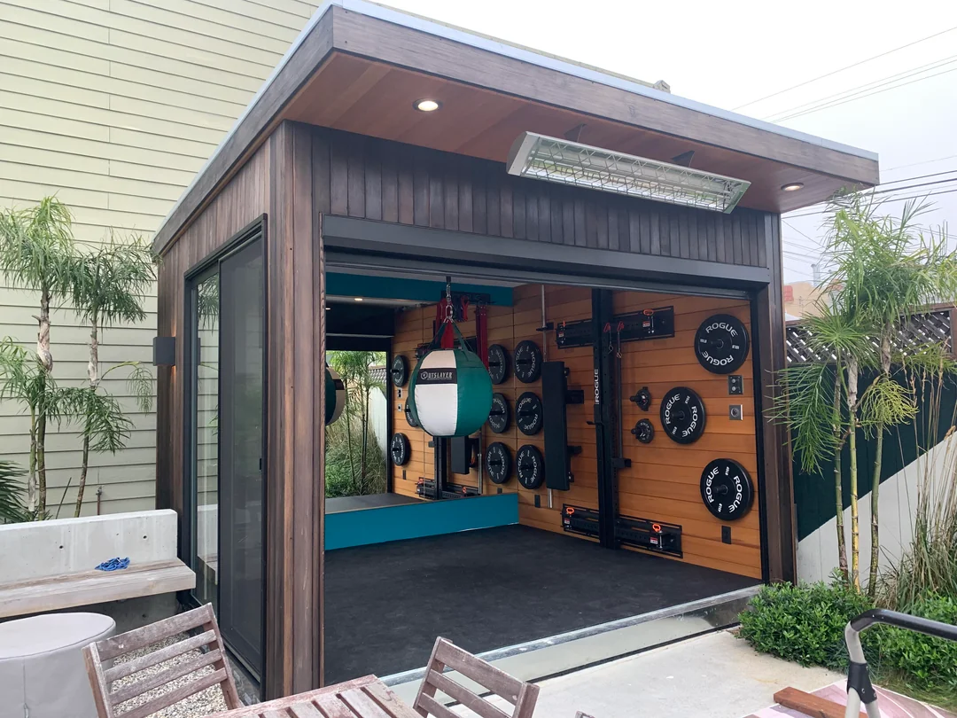 garden gym backyard room setup
