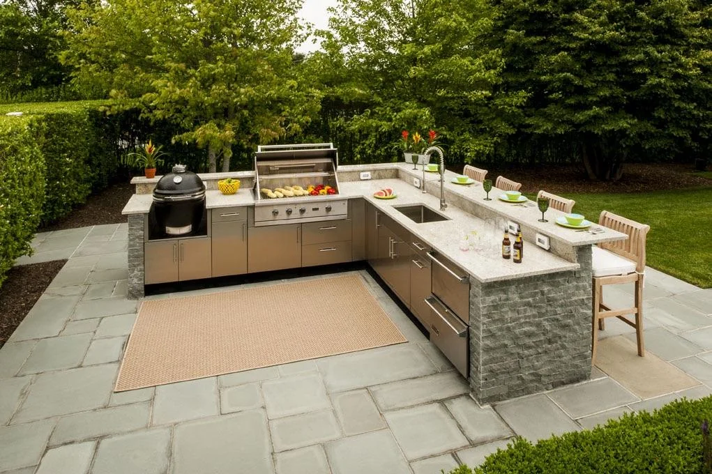 covered bbq bar counter backyard
