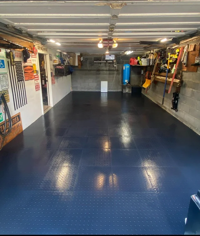 garage workshop floor mats anti fatigue setup
